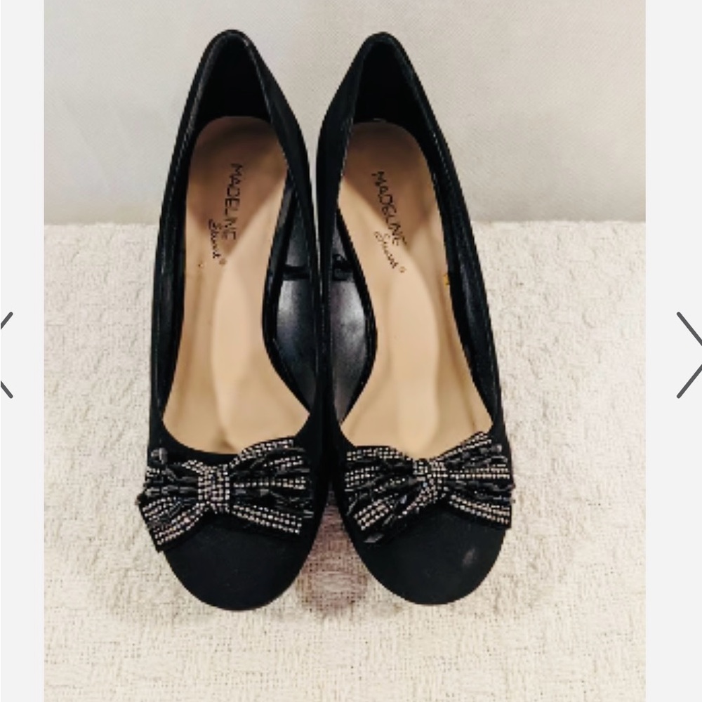 Madeline Black Heels with Elegant Bow Detail